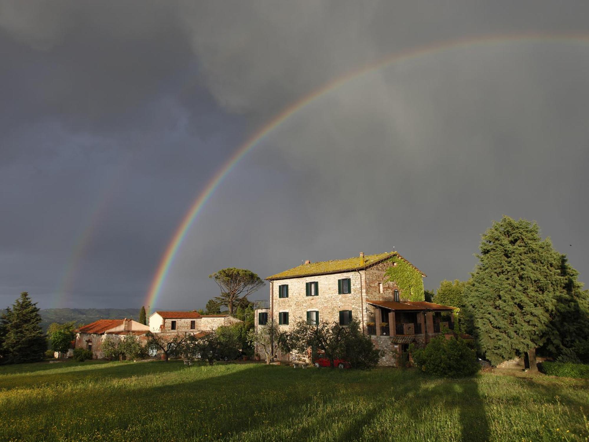 Agriturismo Spazzavento Palazzone Eksteriør billede